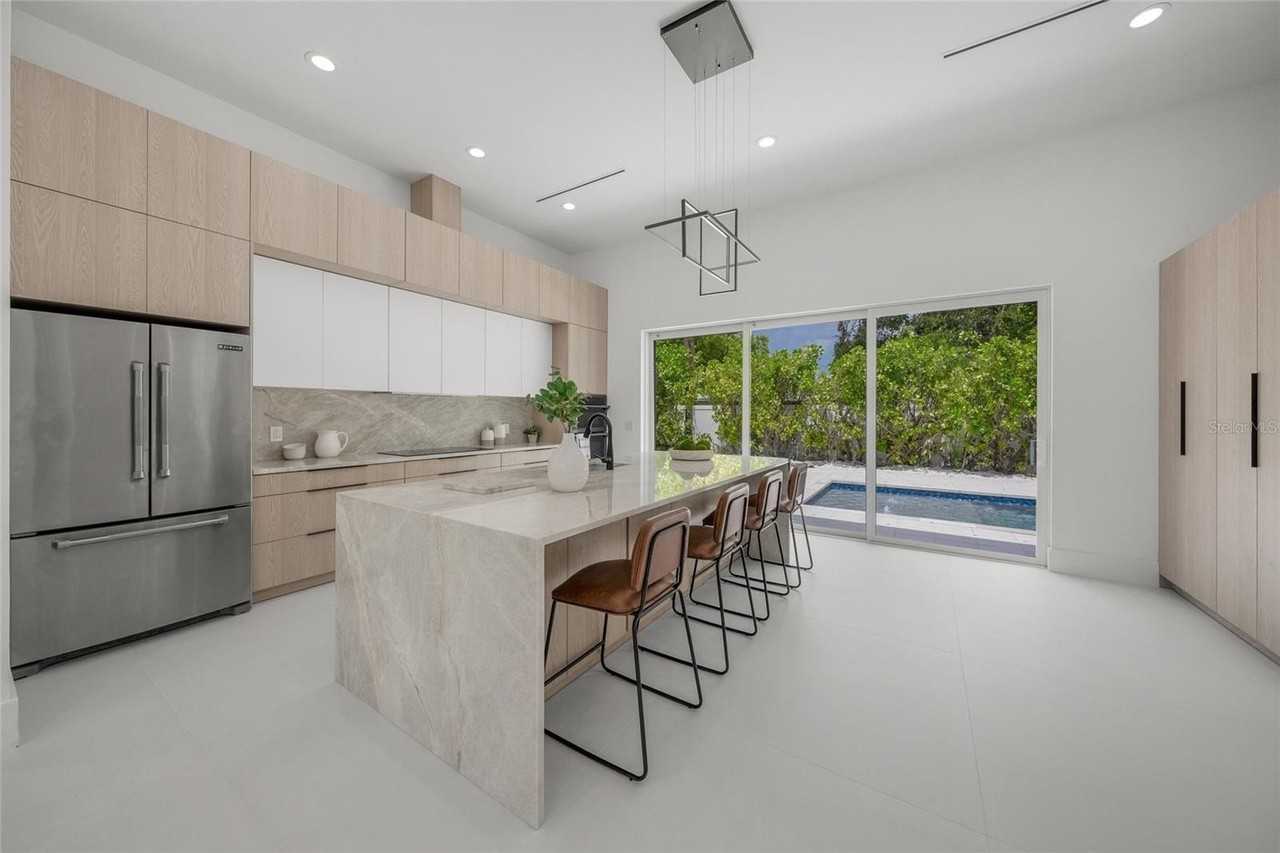 3500 Bay Shore Rd - Photo 6 of 50