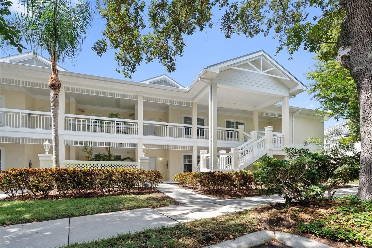 3702 54th Dr W #102 - Photo 3 of 36