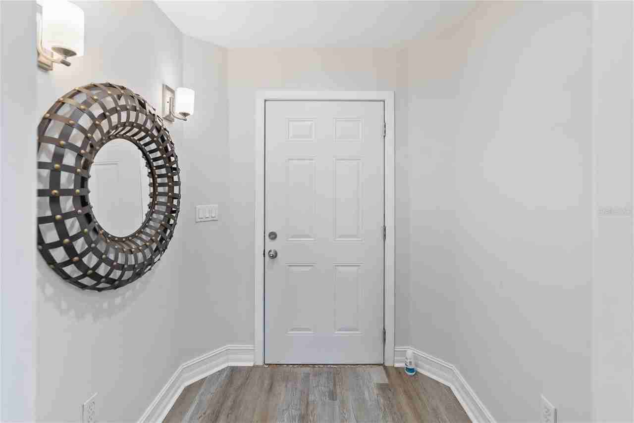 3702 54th Dr W #102 - Photo 4 of 36