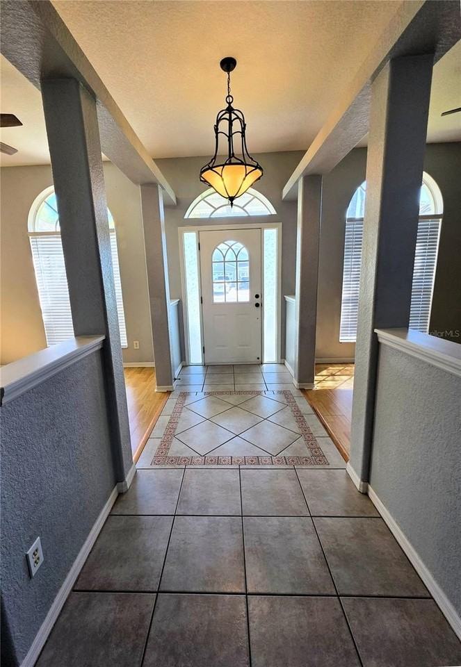 736 Hurley Dr - Photo 4 of 25