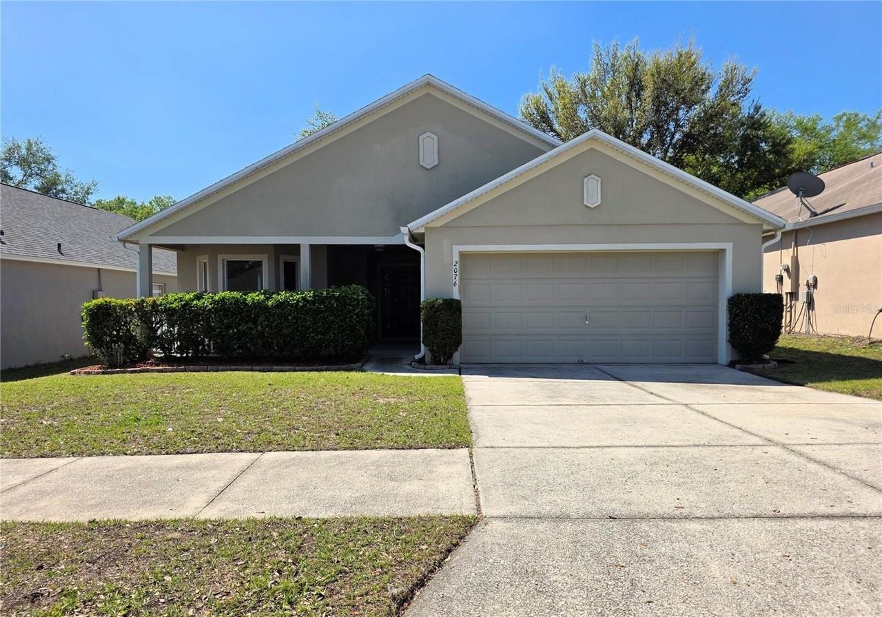 2076 Newtown Rd - Photo 2 of 22