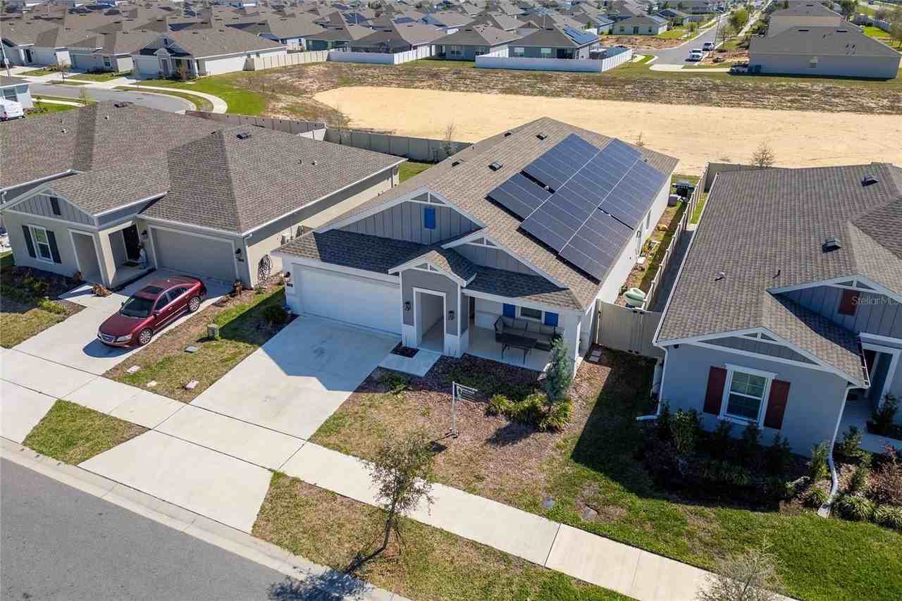 110 Kayak Ave - Photo 3 of 43