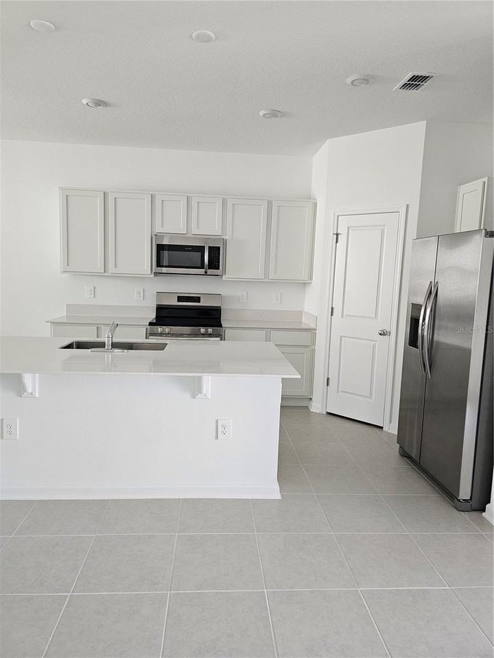 3218 Watts Ter - Photo 4 of 24