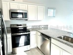 6553 Treehouse Ln - Photo 5 of 21