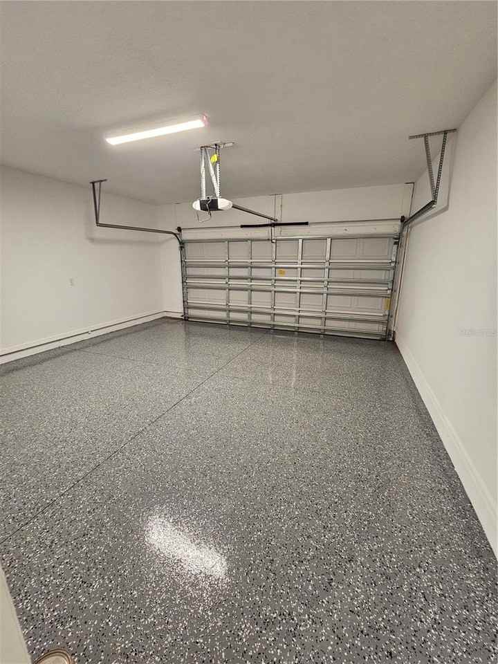 11483 HARBOVIEW ST - Photo 6 of 27