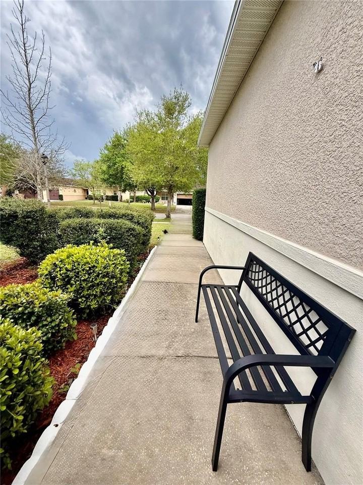 4029 Marina Isle Dr - Photo 2 of 9