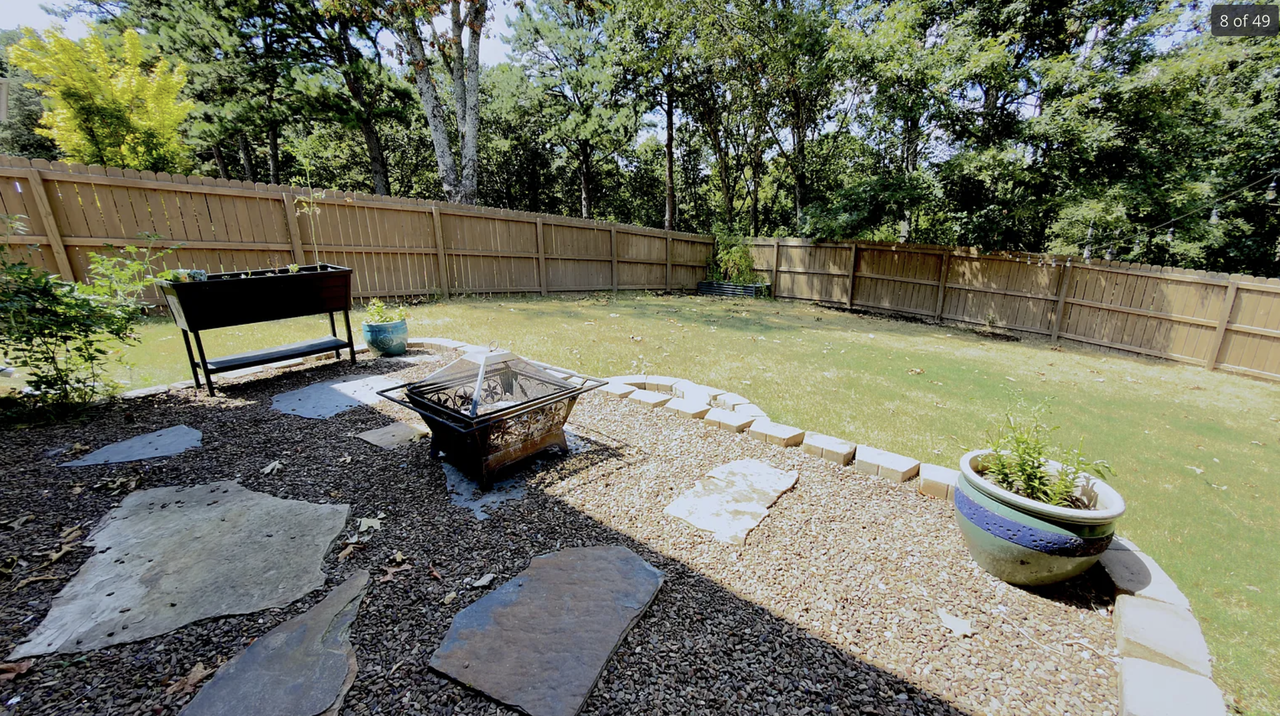 18 Primrose Ln #1 - Photo 4 of 22