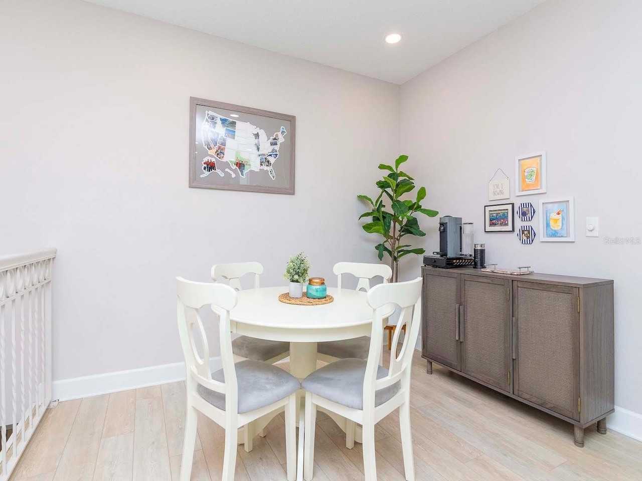 1036 Normandy Trace Rd - Photo 4 of 31