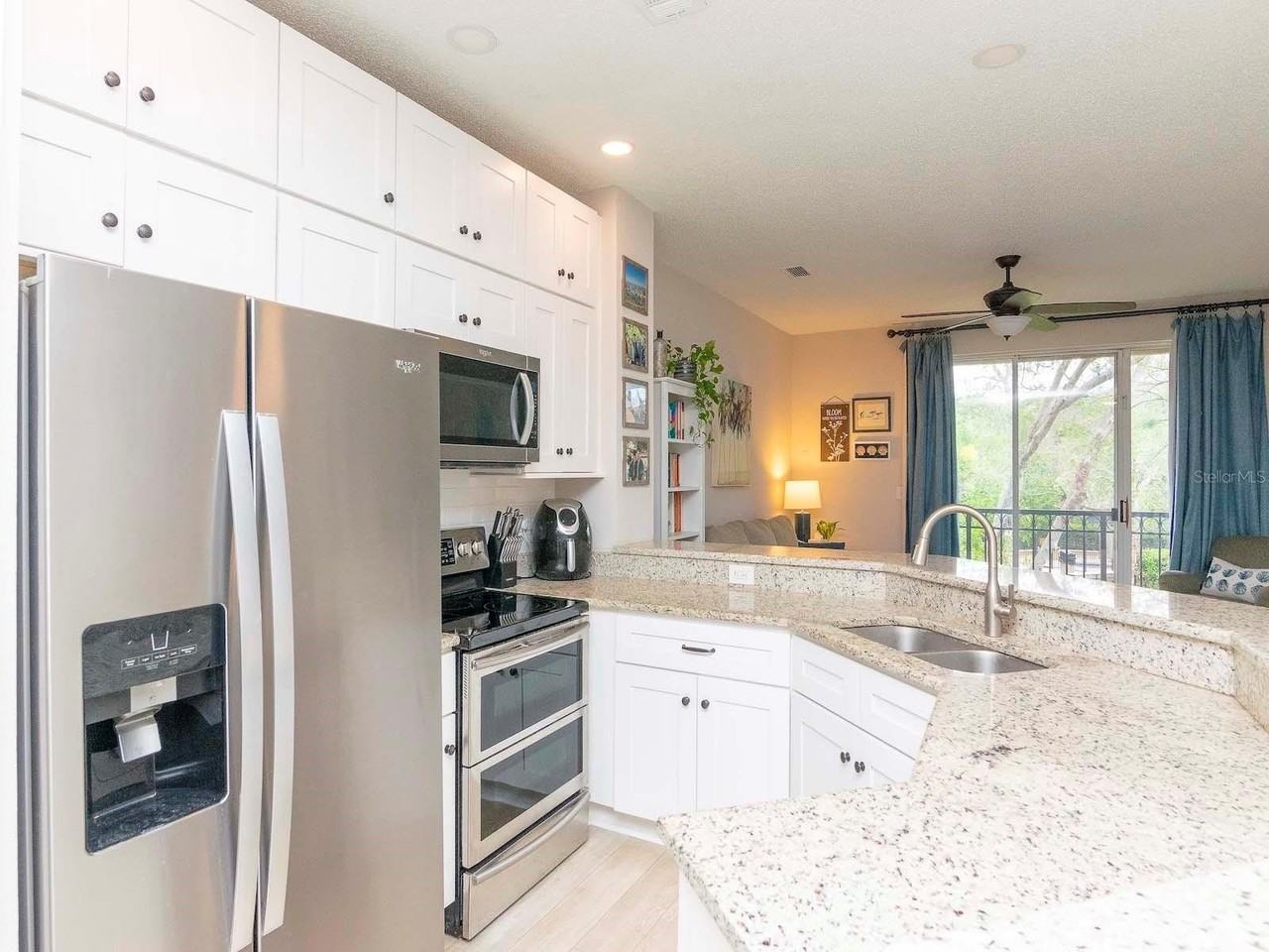 1036 Normandy Trace Rd - Photo 7 of 31