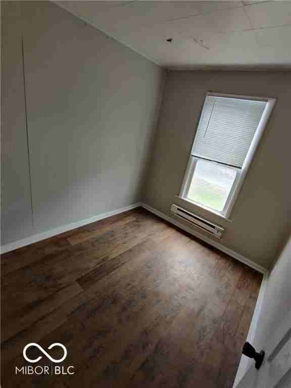 106 W Pennsylvania St - Photo 6 of 7