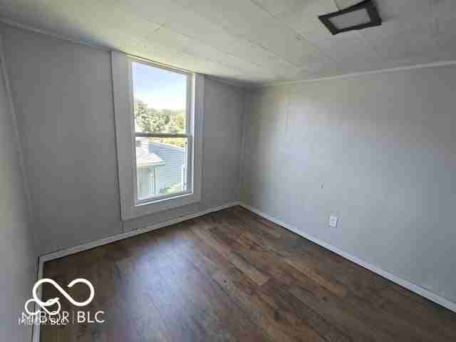 108 W Pennsylvania St #C - Photo 5 of 12