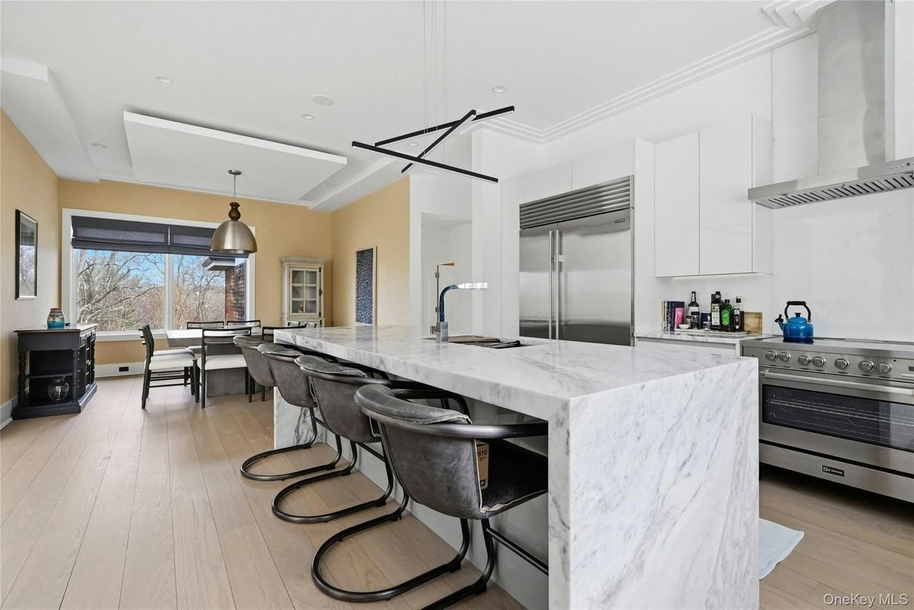 43 Smugglers Path - Photo 5 of 35