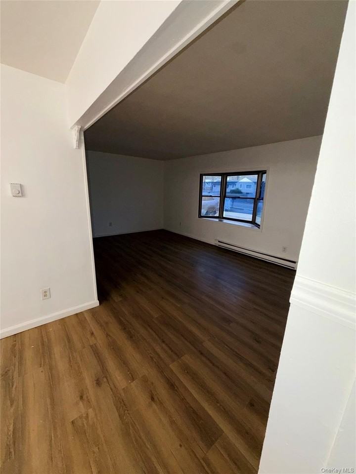 546 Granny Rd - Photo 3 of 15