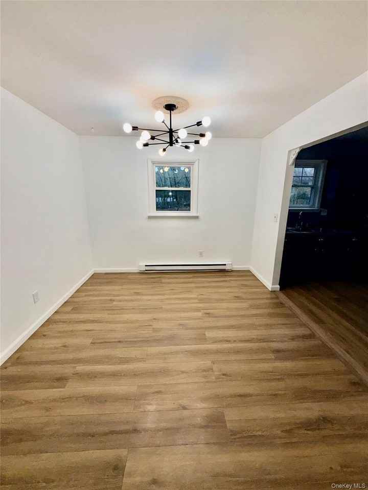 546 Granny Rd - Photo 4 of 15