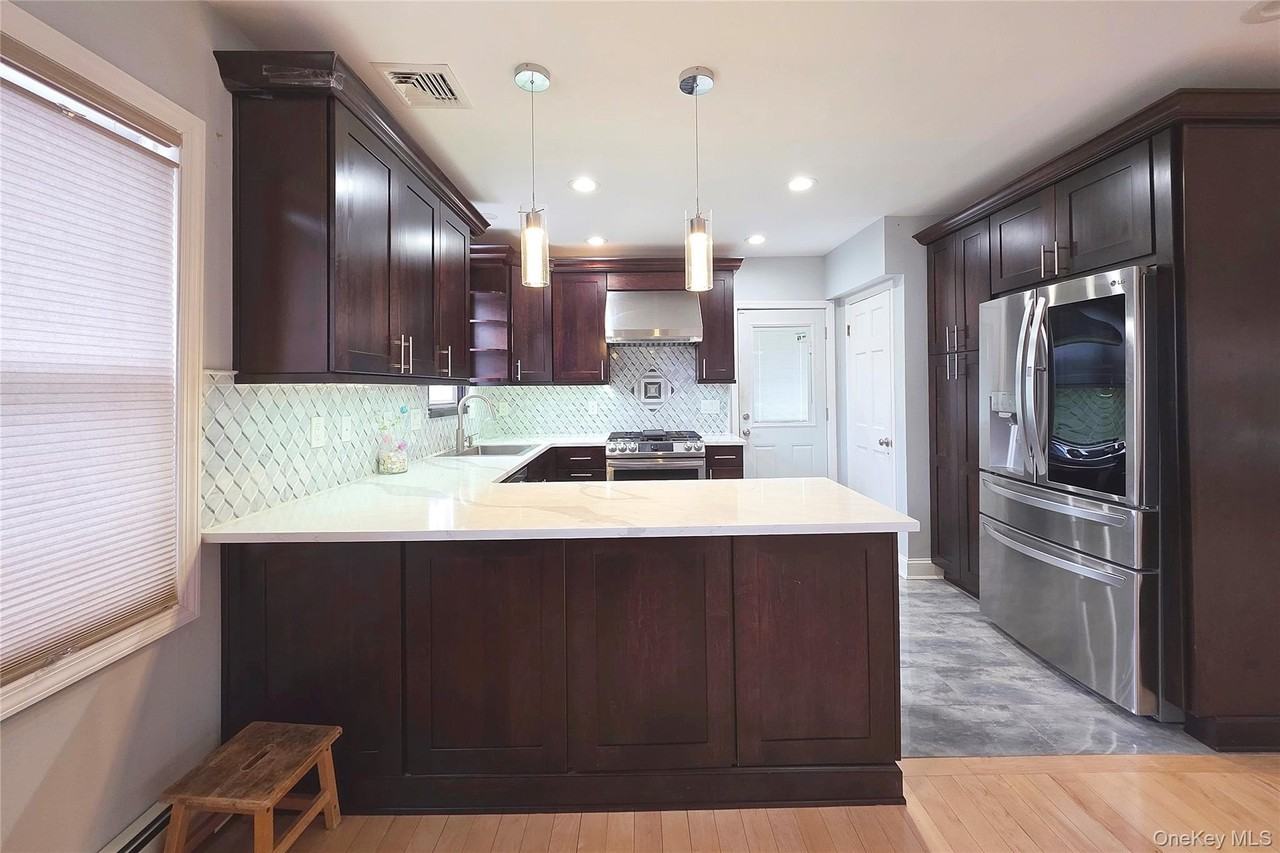 18 Prospect St - Photo 4 of 19