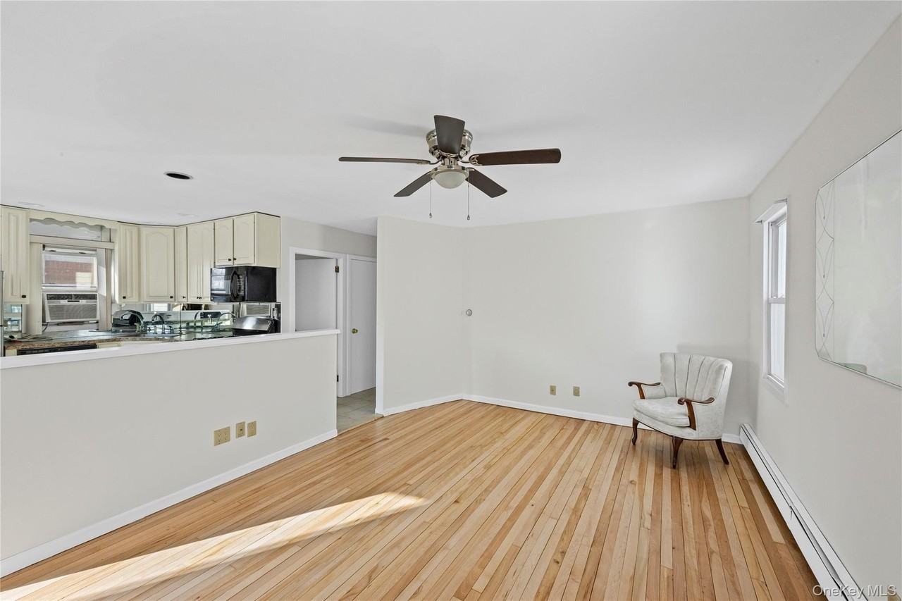 39 Stewart St - Photo 5 of 24