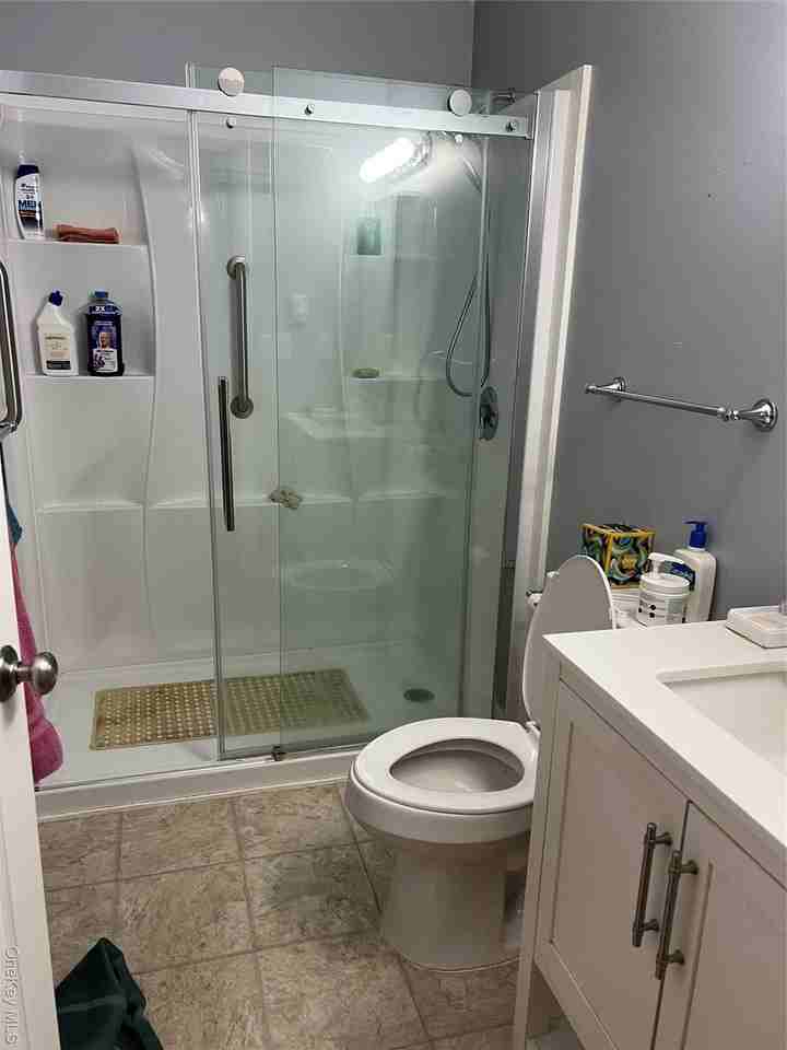 7 Bank St Unit 2 - Photo 7 of 10