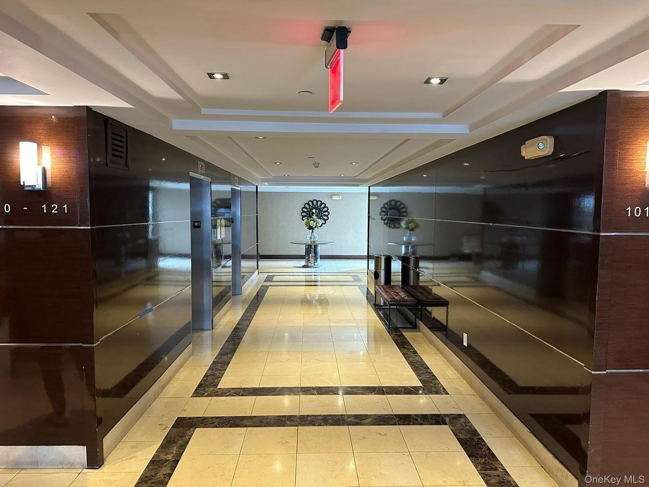 6405 Yellowstone Blvd #403S - Photo 5 of 36