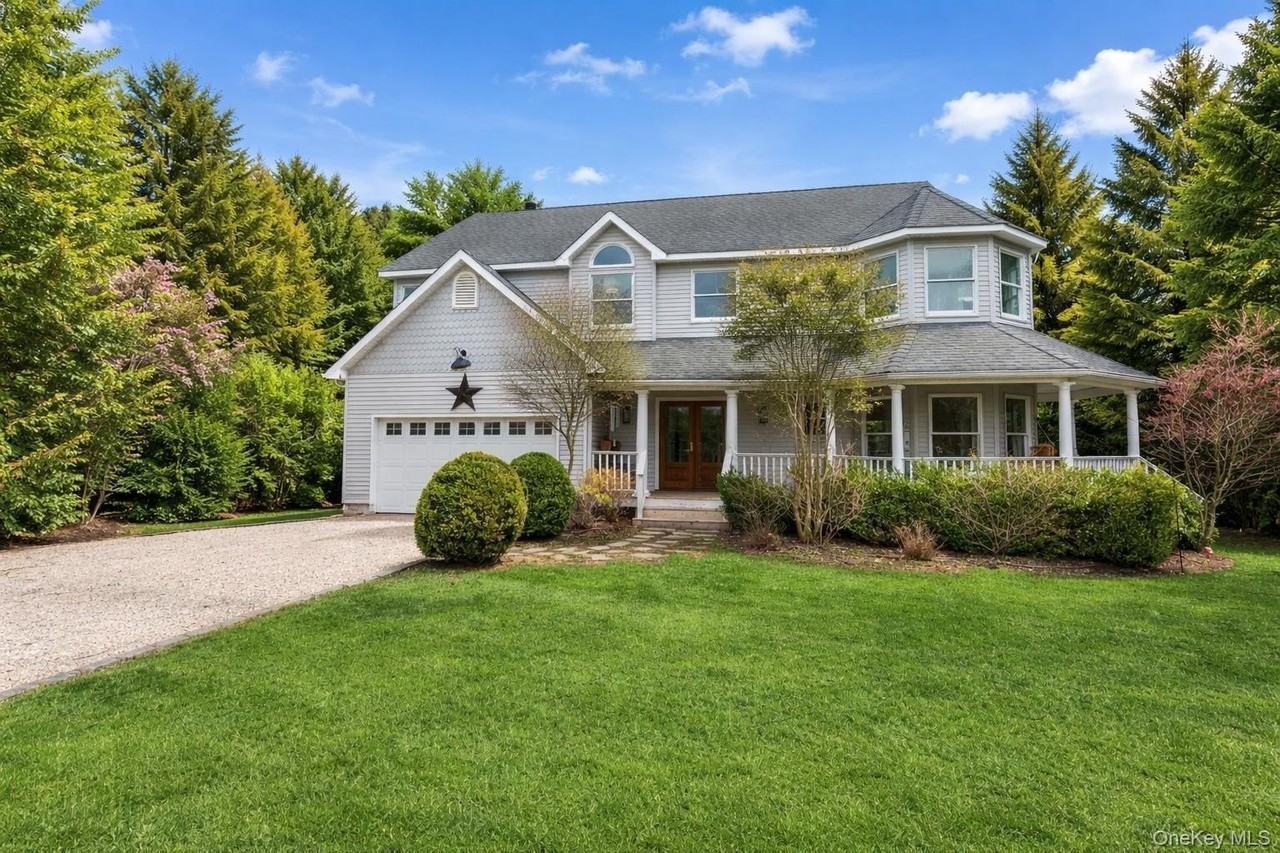 4 Glynn Dr - Photo 2 of 25