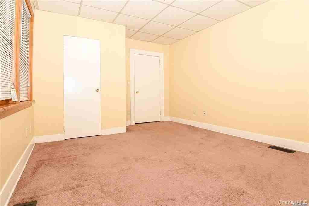 53 Thorman Ave Unit 2l - Photo 6 of 8