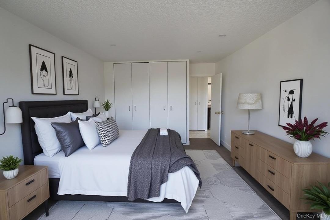 11817 Union Tpke Apt 2e - Photo 7 of 19