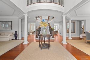 featured image of 1 Augusta Ct