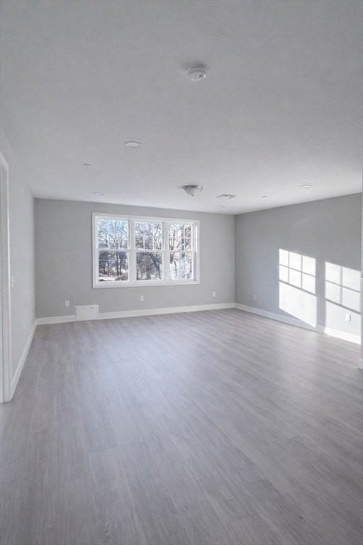 531R Washington St Unit 1 - Photo 5 of 9