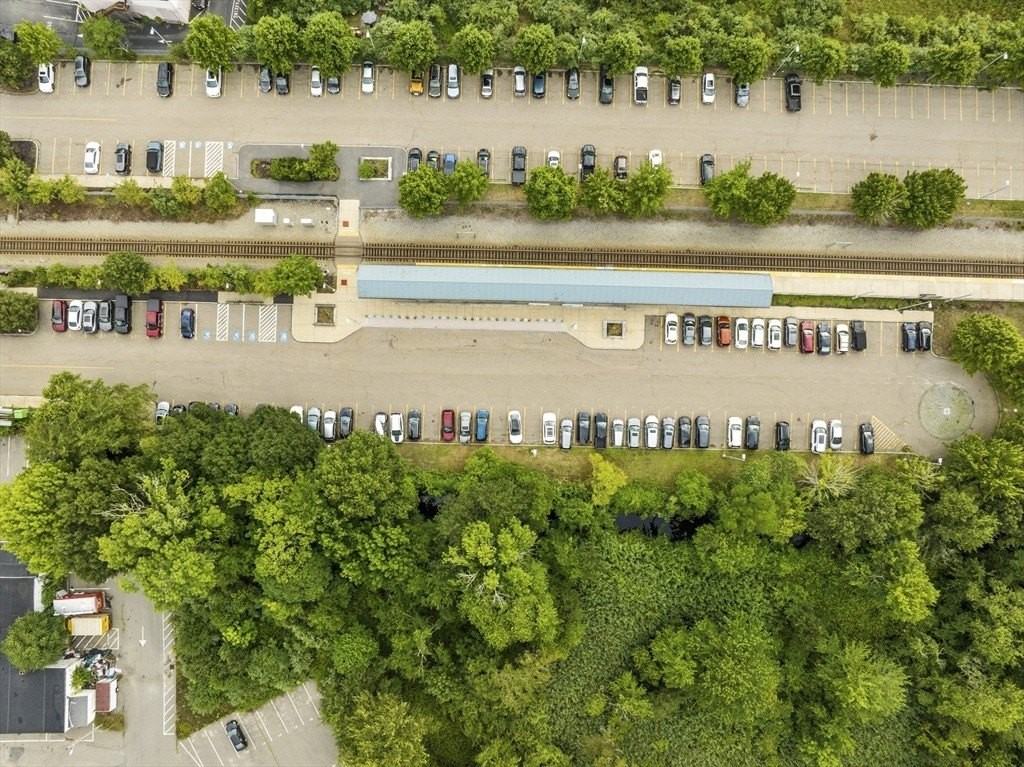 531R Washington St Unit 1 - Photo 6 of 9