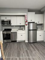 featured image of 309 2nd Ave #2