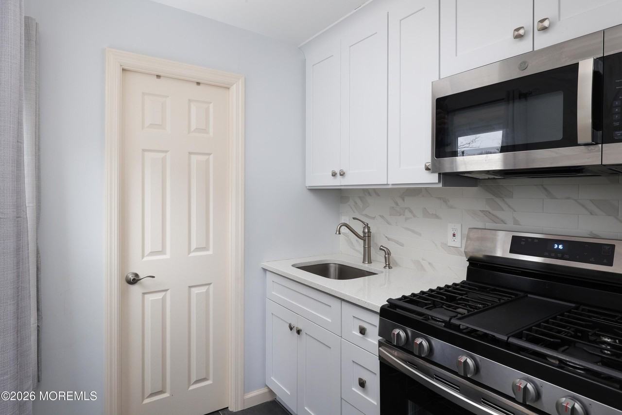 603 2nd Ave #2 - Photo 7 of 15