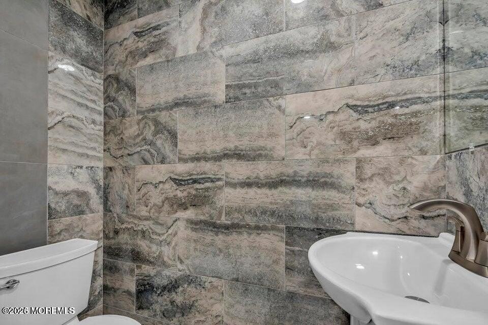 131 Briar Mills Dr - Photo 6 of 10