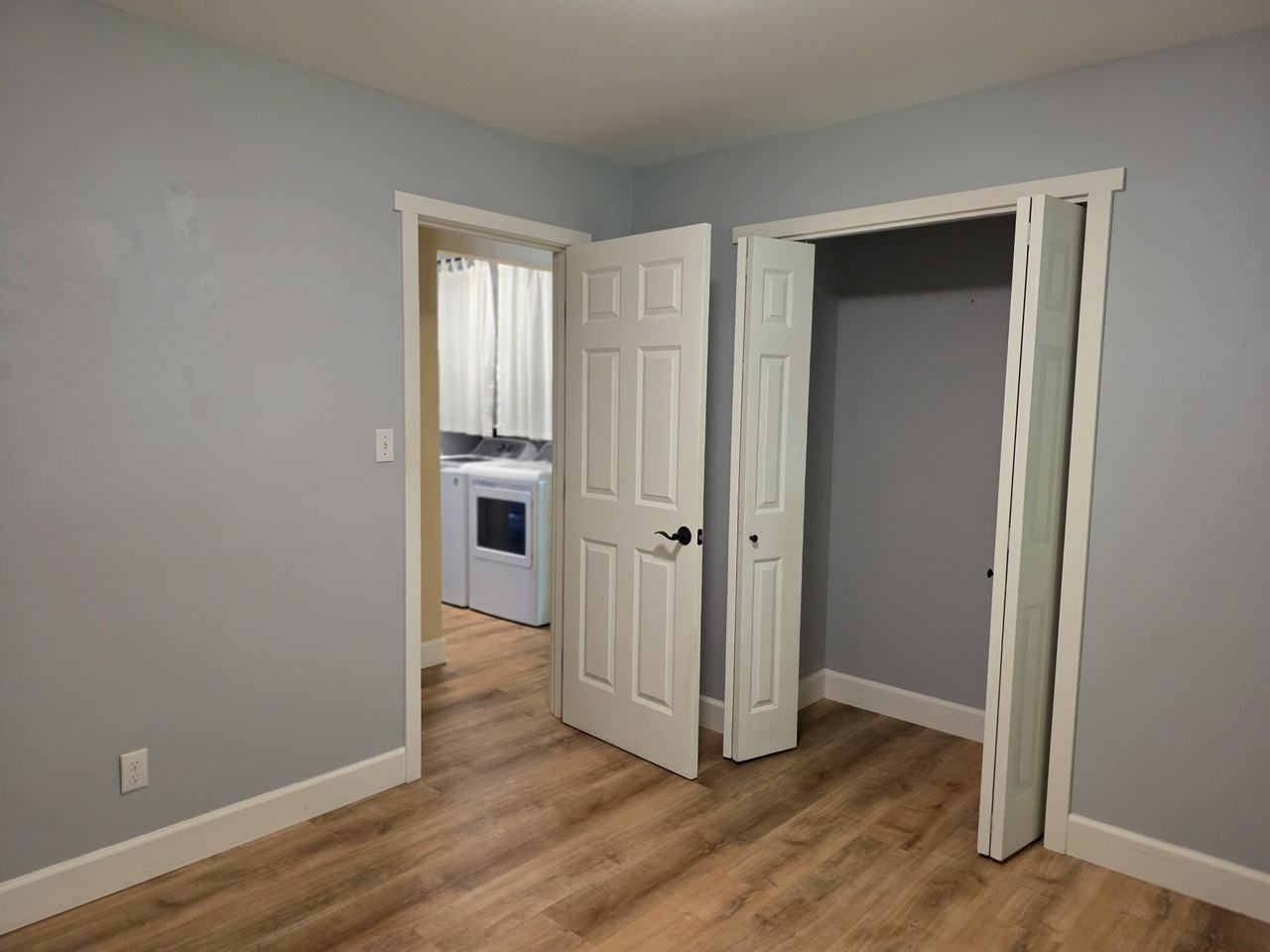 266 Boundary Bay Rd #1 - Photo 6 of 37