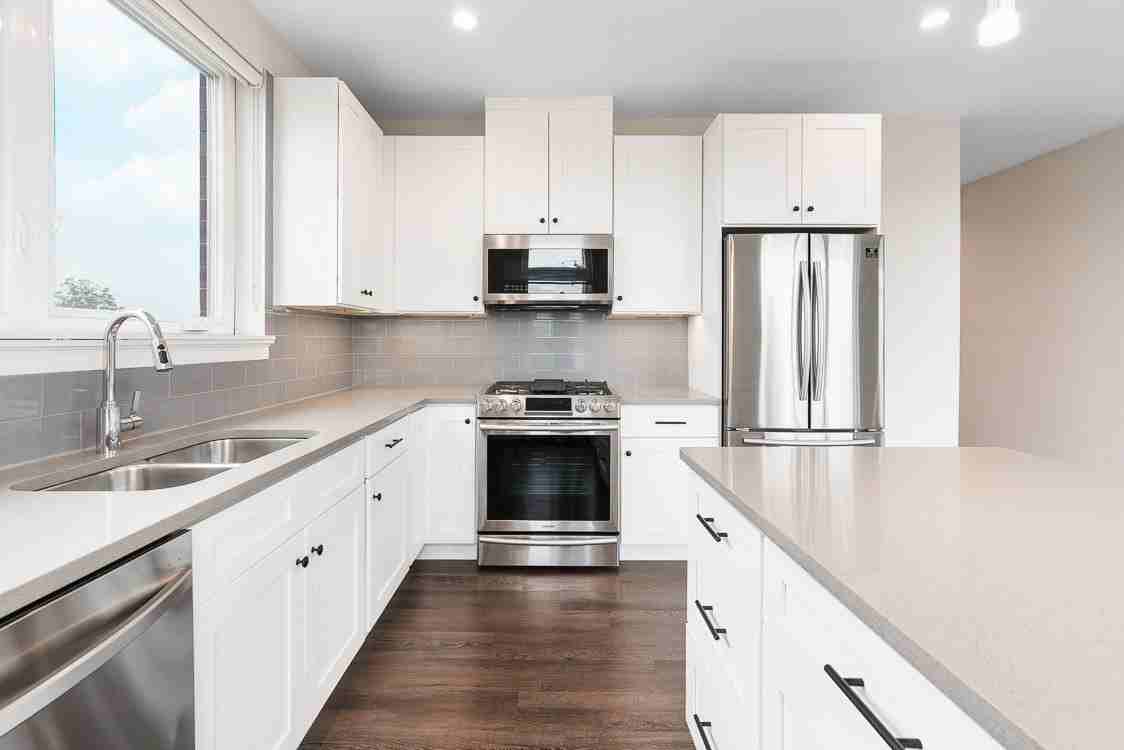 440 Green Bay Rd Unit 405 - Photo 2 of 15