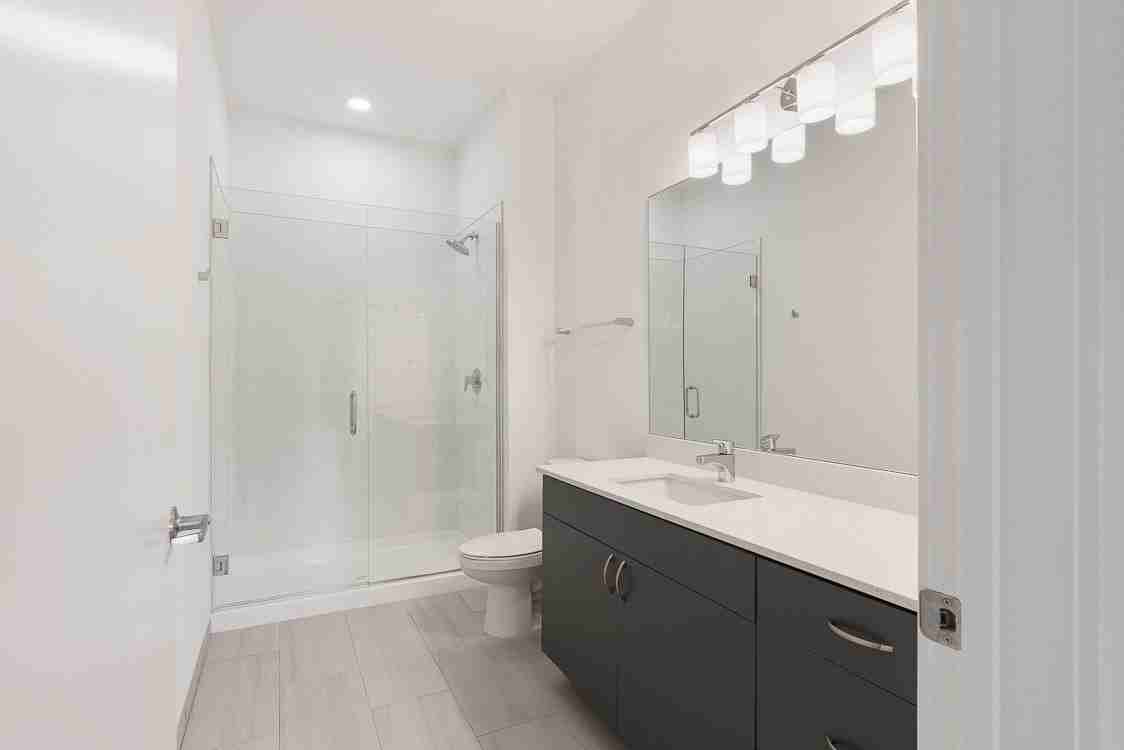 440 Green Bay Rd Unit 405 - Photo 7 of 15