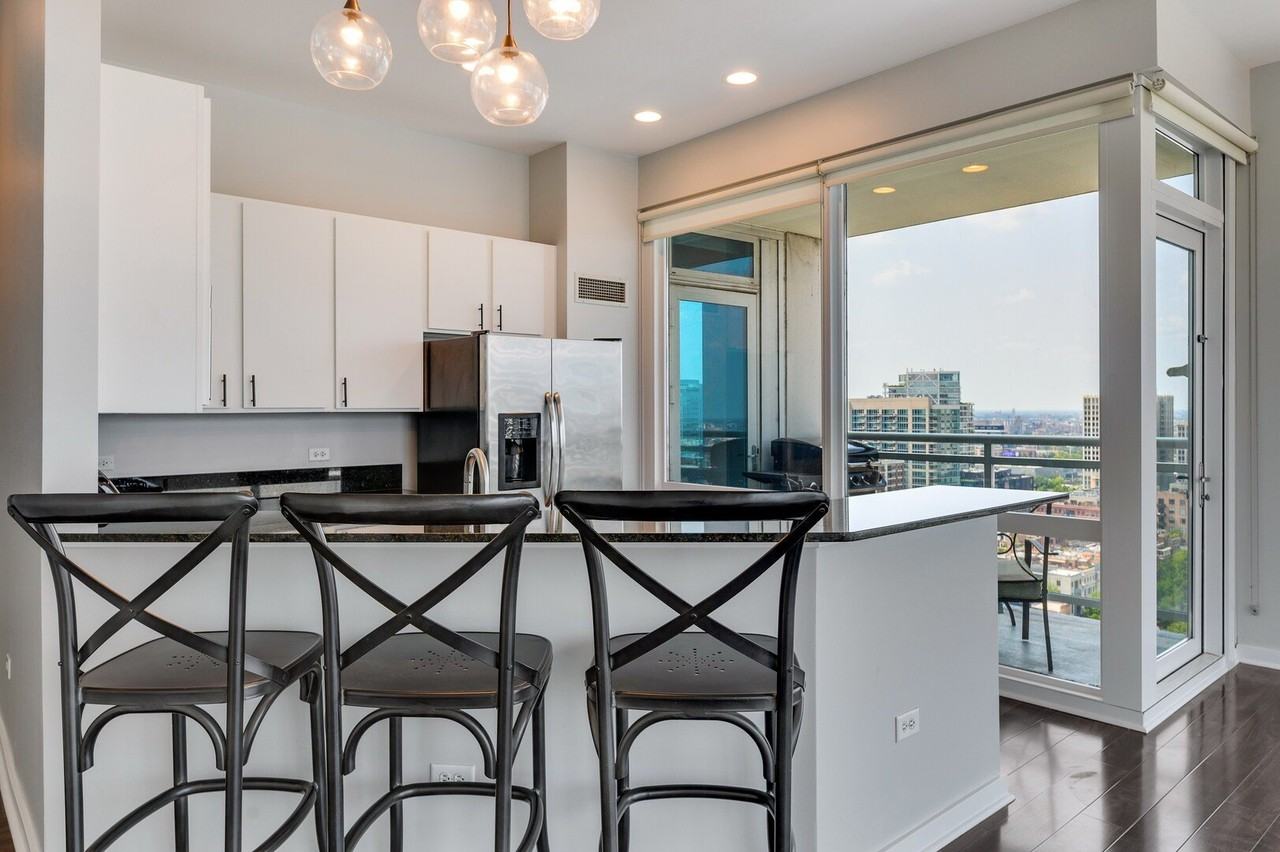 757 N Orleans St Apt 2204 - Photo 5 of 26