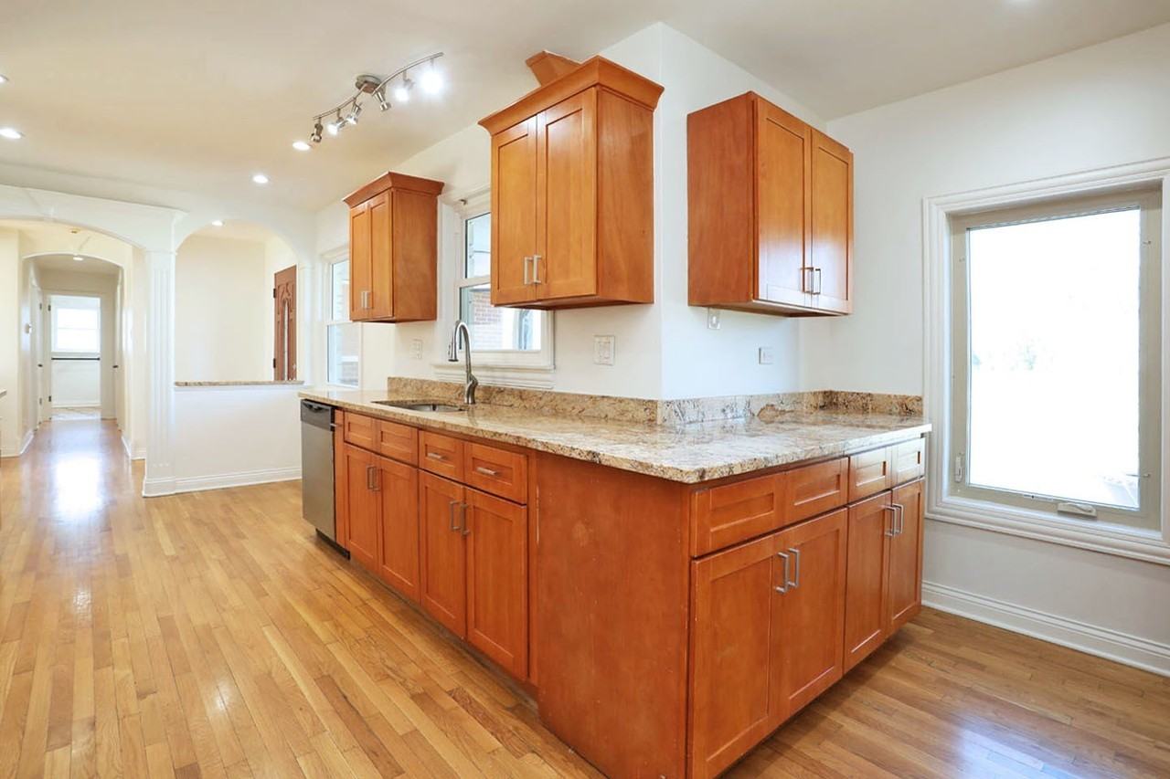 409 Lexington Dr - Photo 7 of 36