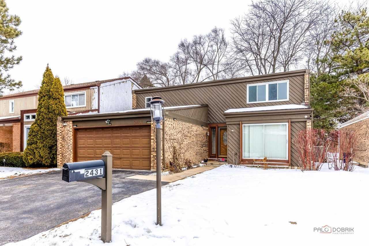 2431 Cobblewood Dr - Photo 2 of 35