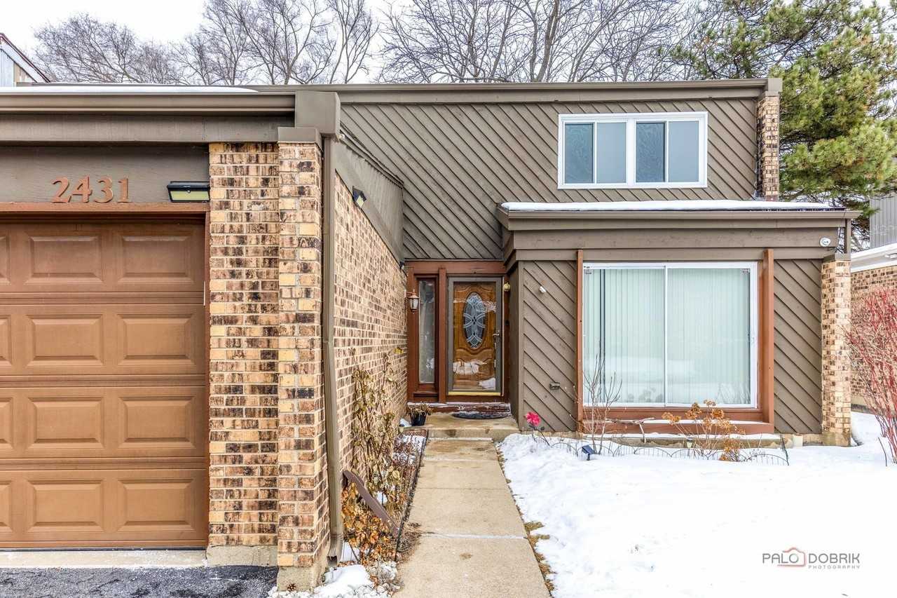 2431 Cobblewood Dr - Photo 4 of 35