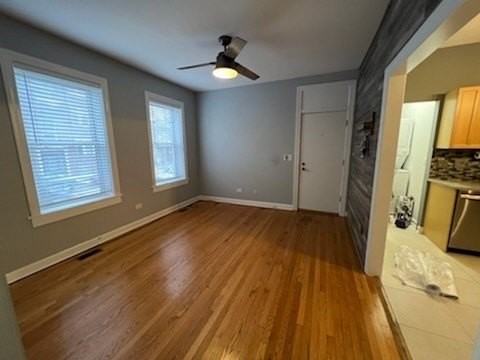 2008 W Warner Ave Apt 1e - Photo 3 of 13