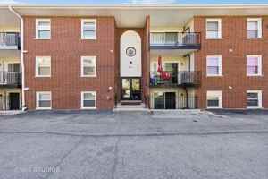 featured image of 515 N Cass Ave Apt 2h