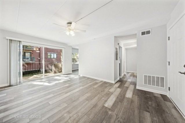 515 N Cass Ave #2H - Photo 3 of 29