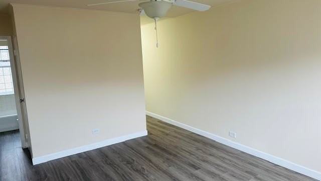 12827 Irving Ave Apt 4 - Photo 4 of 7