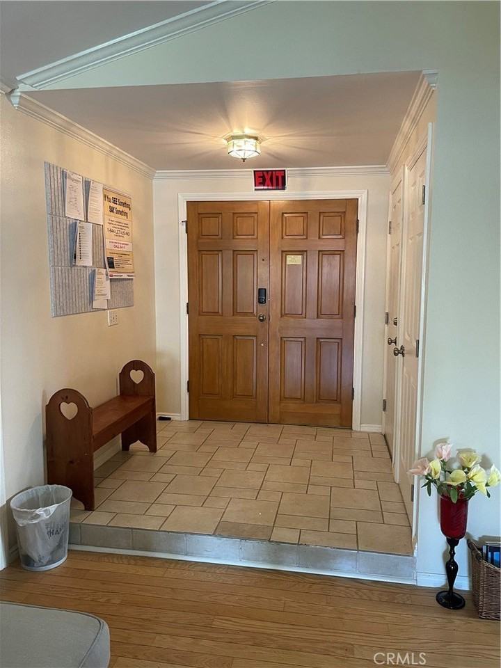 8116 Laramie Ave - Photo 3 of 5