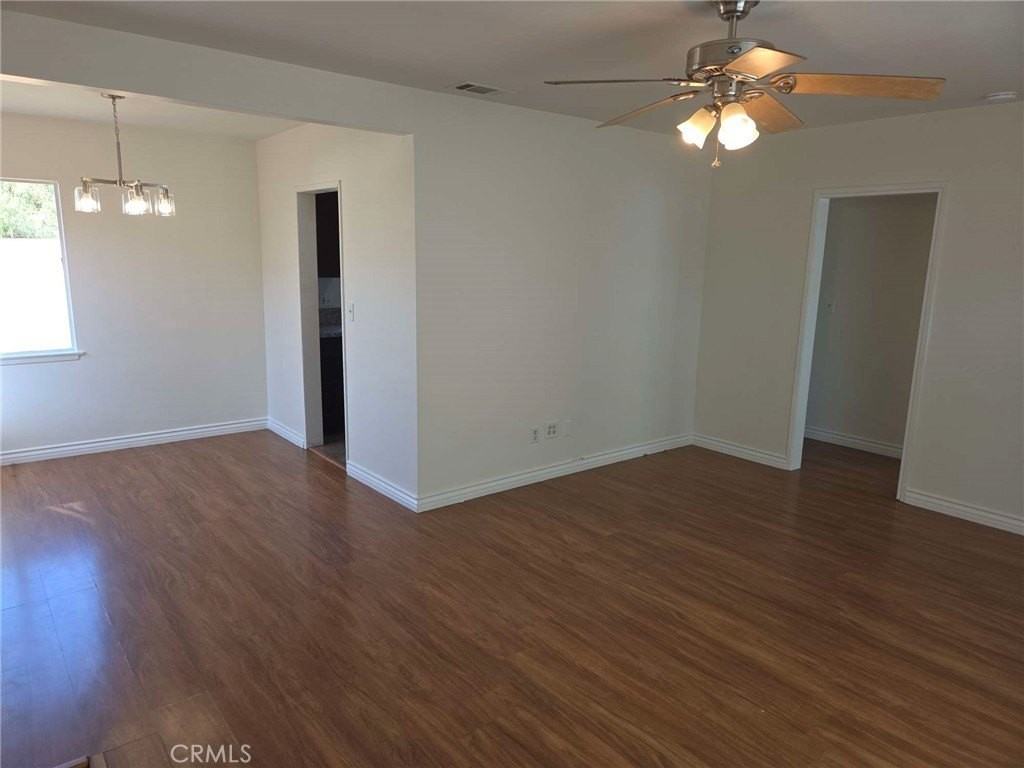 8232 Malven Ave - Photo 4 of 18