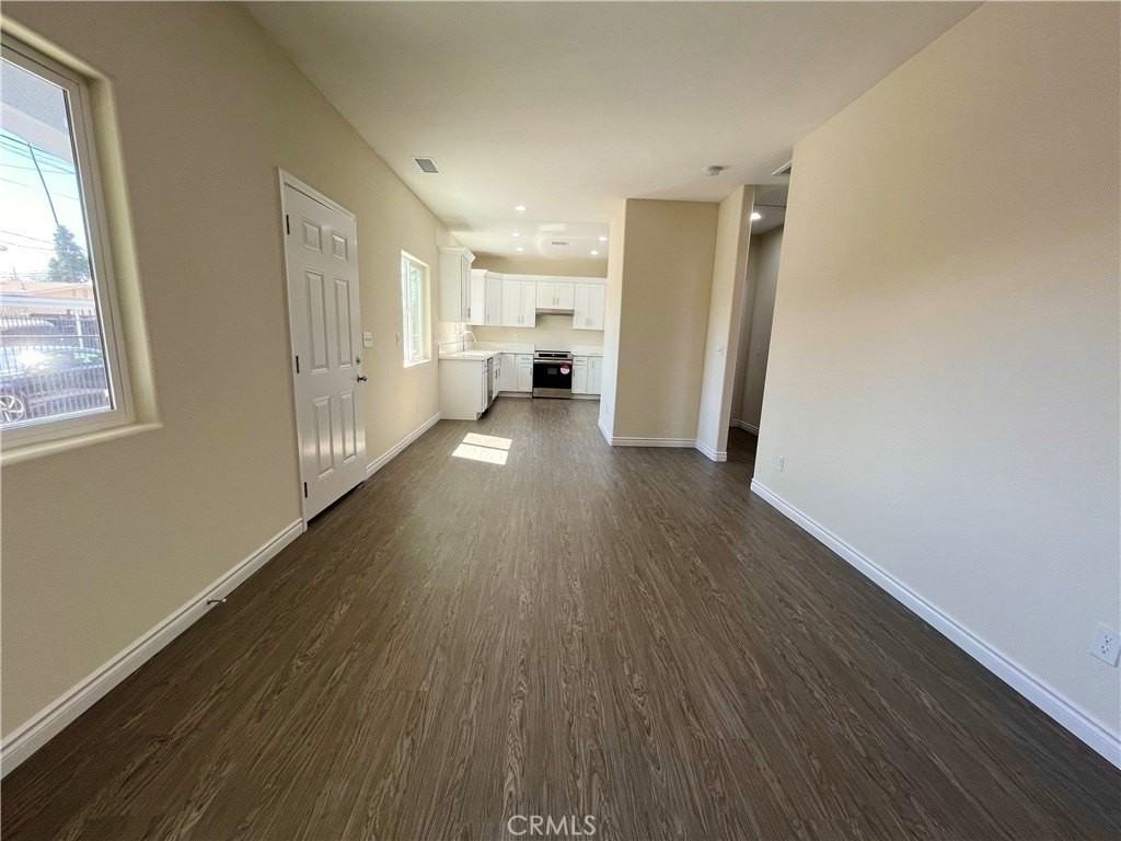 1081 W Rialto Ave - Photo 7 of 16