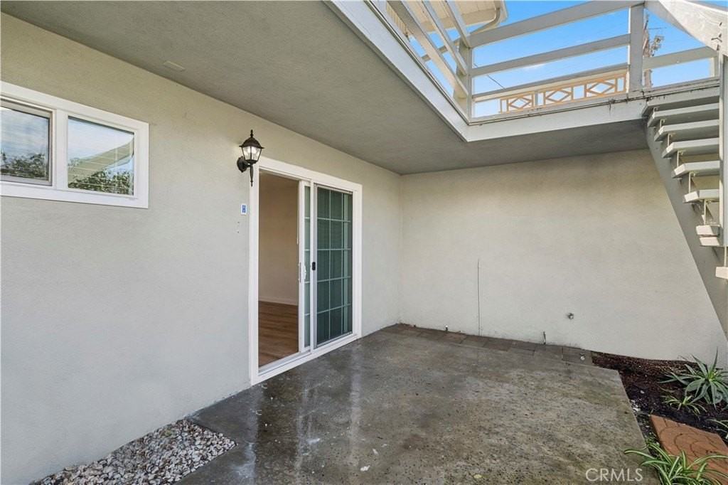 525 Catalina #H - Photo 2 of 17