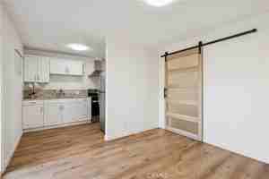 featured image of 525 Catalina #F