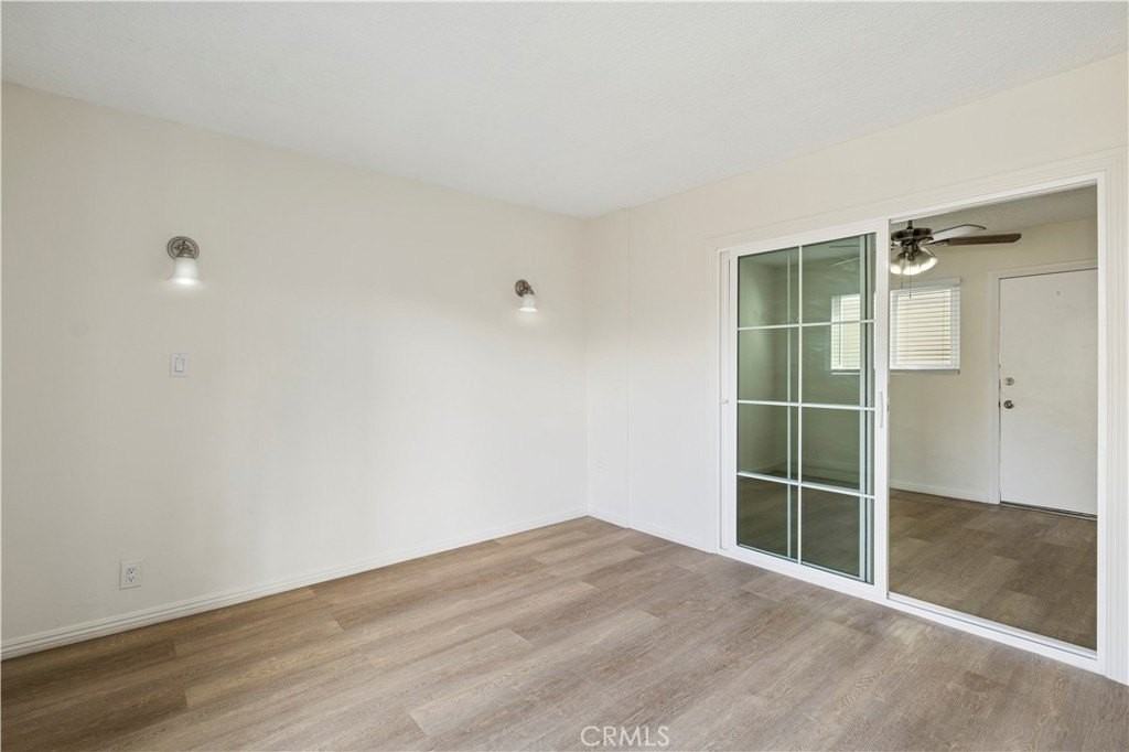 525 Catalina #G - Photo 7 of 17