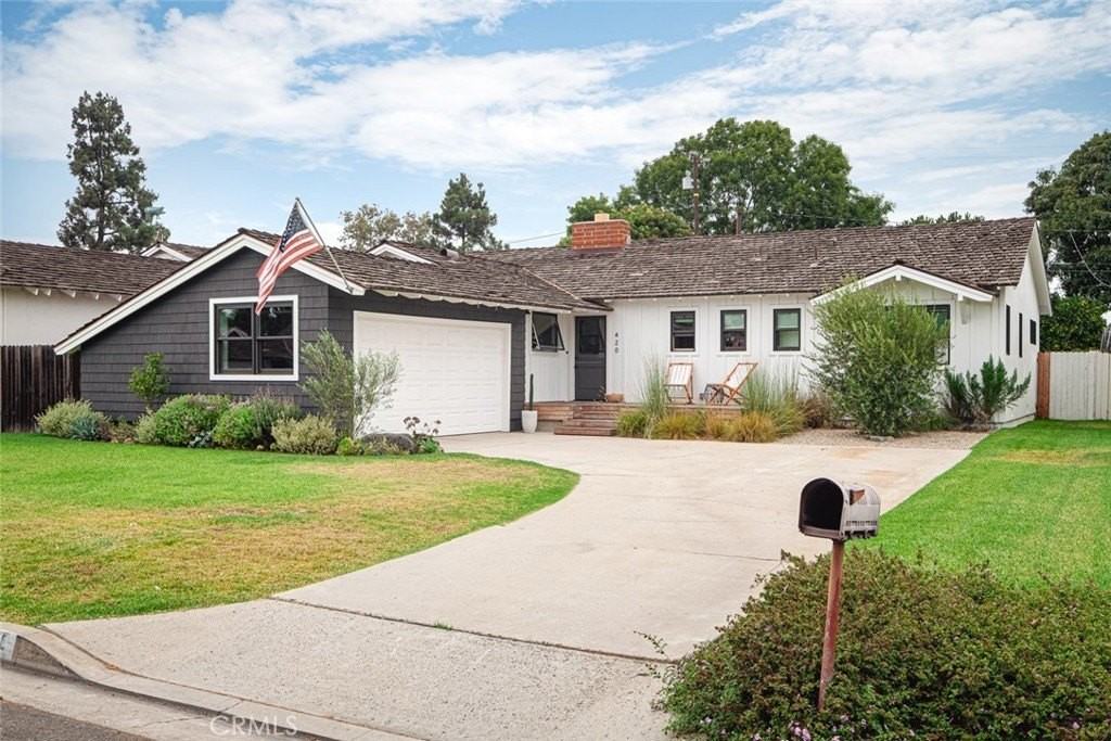 420 Cabrillo St - Photo 2 of 28