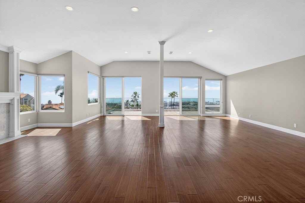 24902 Sea Crest Dr - Photo 7 of 50